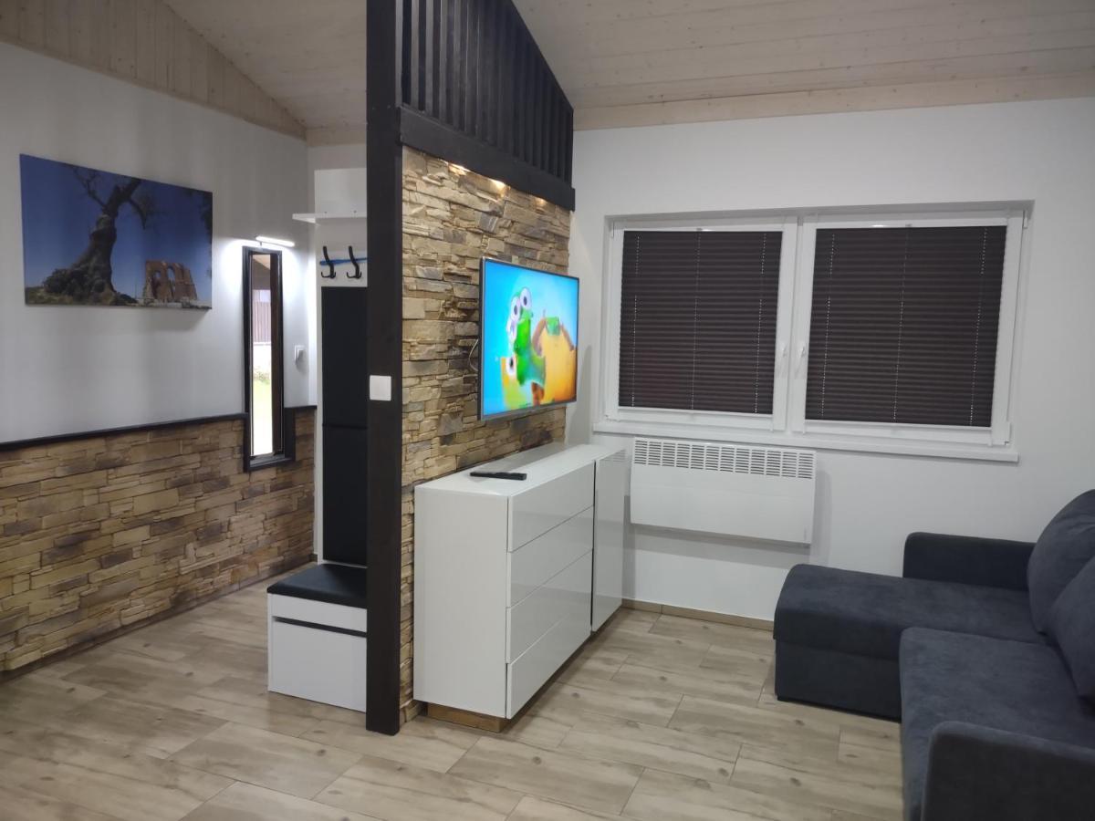 רבאל Domek Parterowy Apartamentowy Ostoja מראה חיצוני תמונה